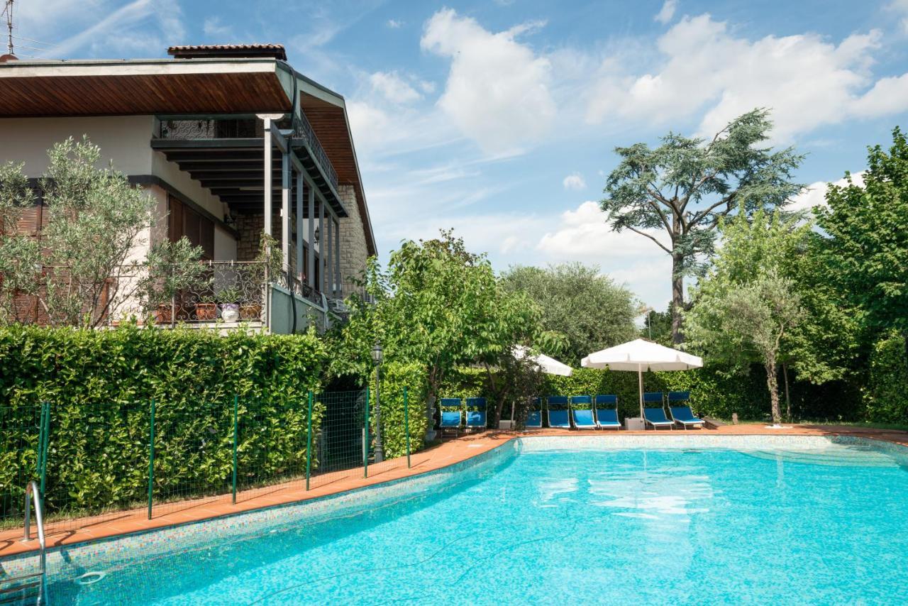 B&B Family First Capriate San Gervasio Εξωτερικό φωτογραφία