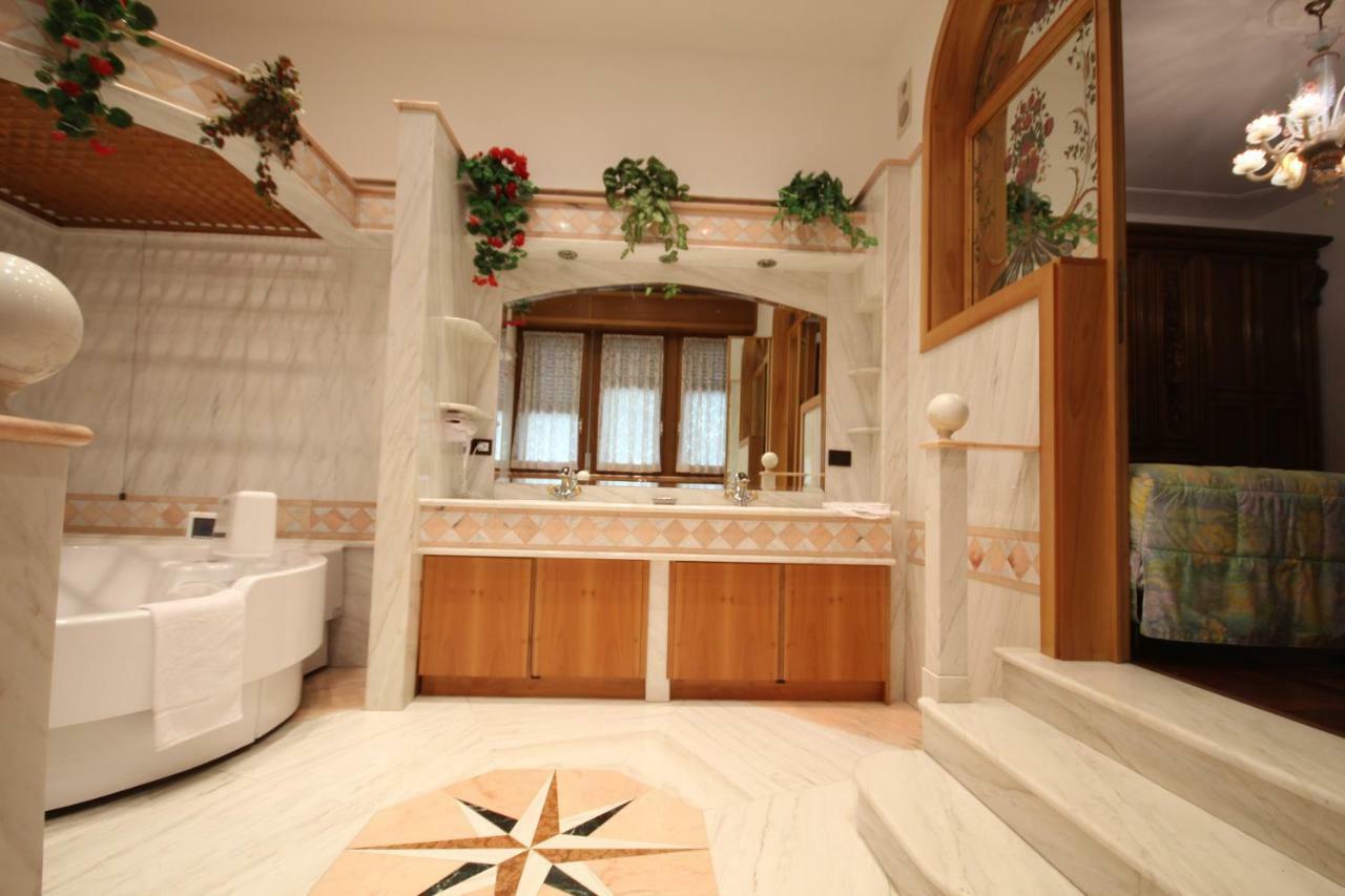 B&B Family First Capriate San Gervasio Εξωτερικό φωτογραφία