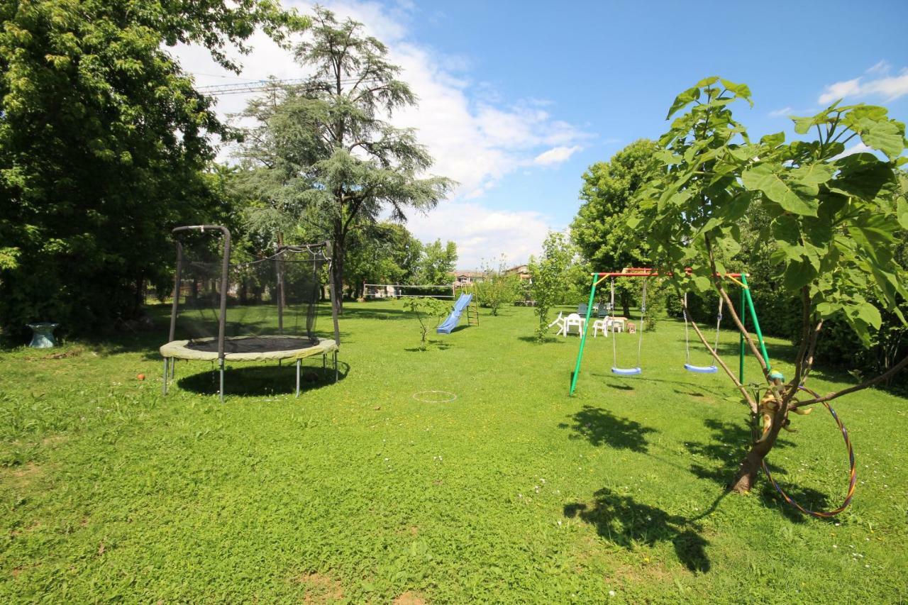 B&B Family First Capriate San Gervasio Εξωτερικό φωτογραφία
